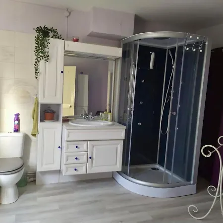 Bed and Breakfast La Petite Maison Normande *